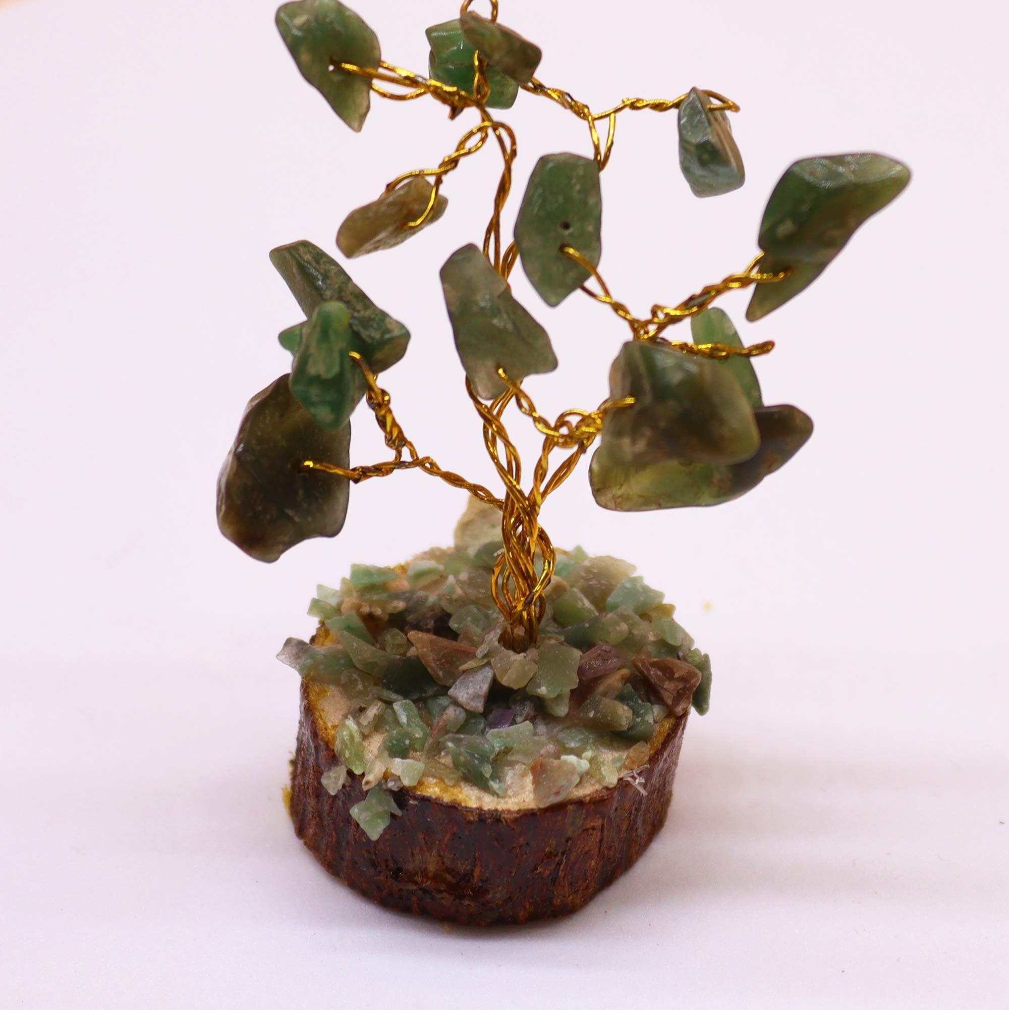 Mini árbol de piedras preciosas sobre base de madera - Aventurina verde (15 piedras)